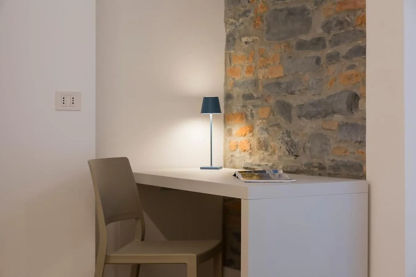 Volta City View Apartments 102 كومو