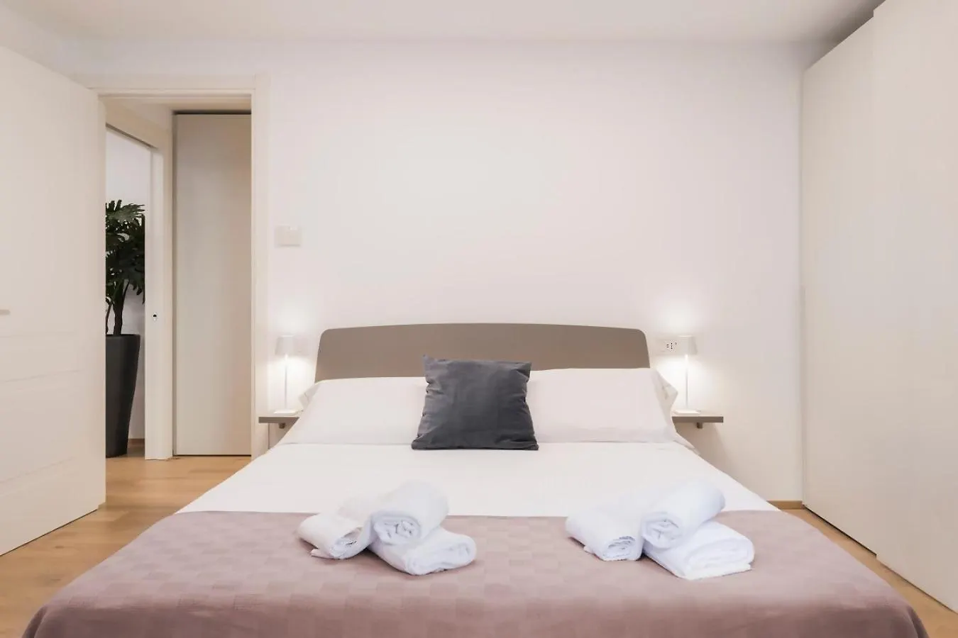 Volta City View Apartments 102 كومو